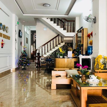 Melody Homestay Куинён Экстерьер фото