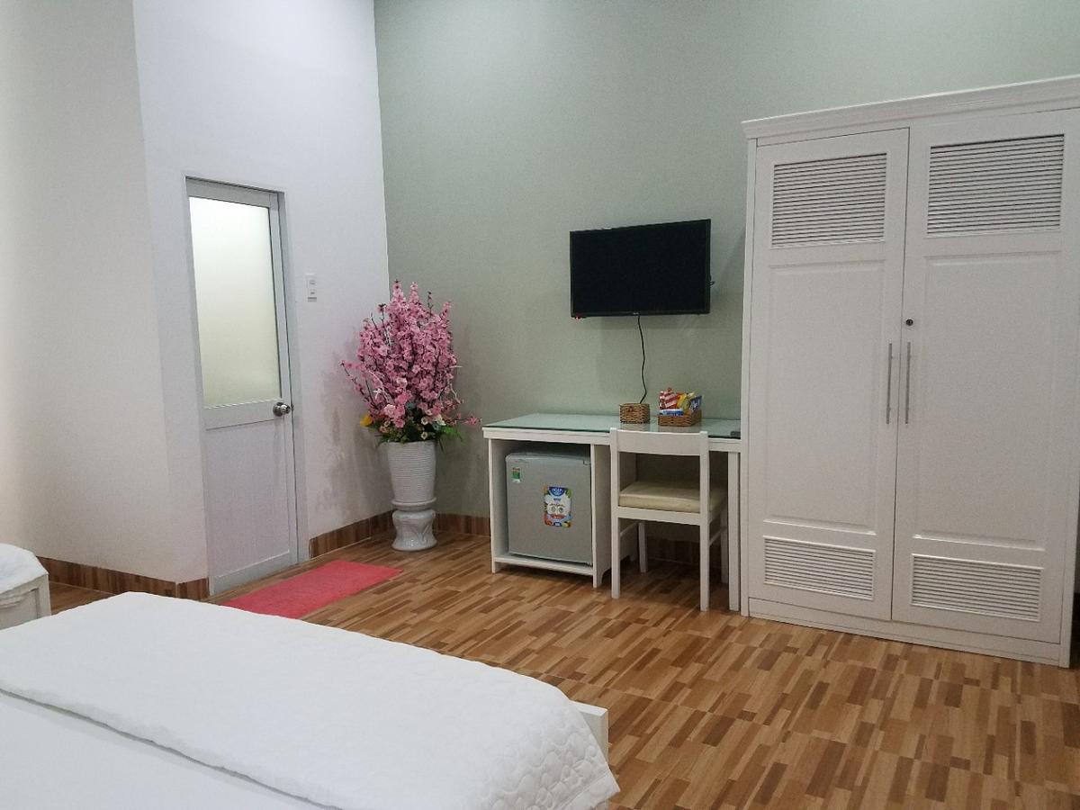 Melody Homestay Куинён Экстерьер фото